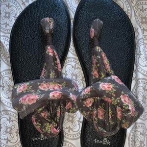 Sanuk Sandals
